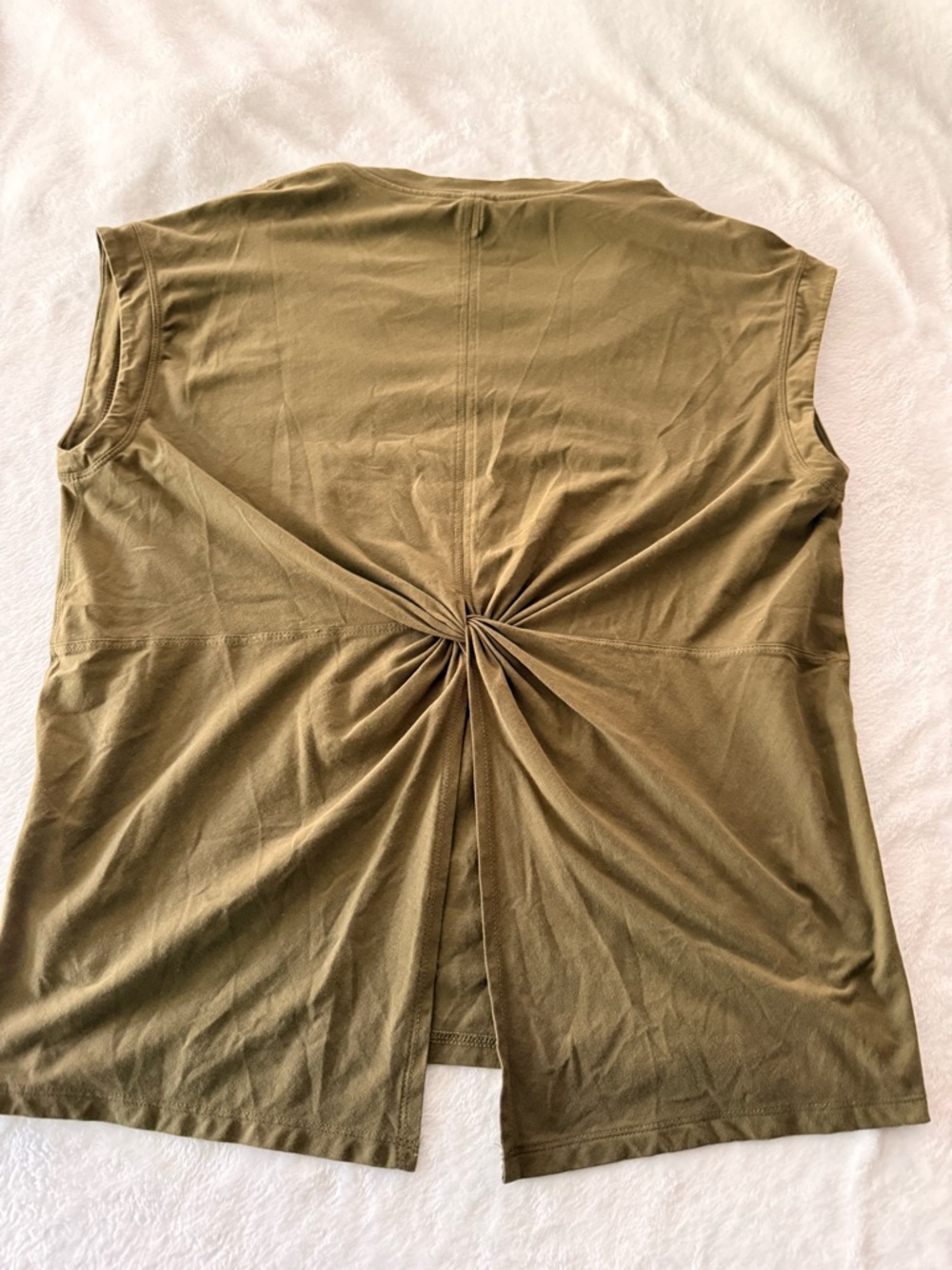 Athleta Olive Green V-neck Outbound Twist Tee Sleeveless Top M - Picture 7 of 7